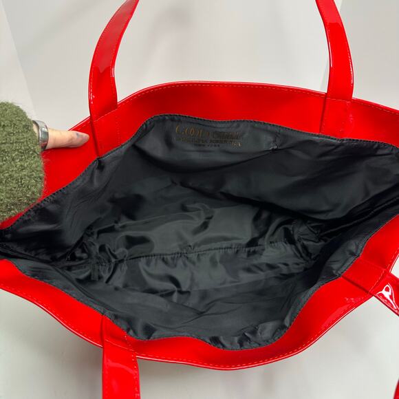 Carolina Herrera Good Girl Red Patent Tote Bag with Embossed Logo - Picture 7 of 12